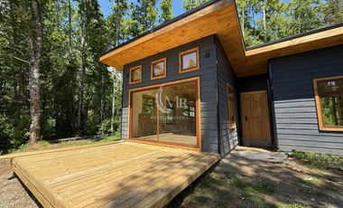 Casa en Parcela, Completamente Nueva, A 5 Minutos de Comercio - Pucón