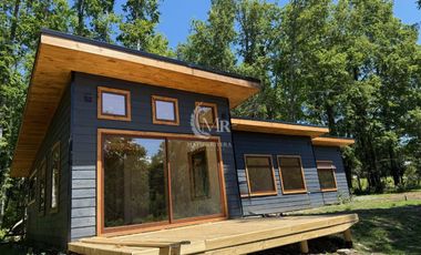 Casa en Parcela, Completamente Nueva, A 5 Minutos de Comercio - Pucón