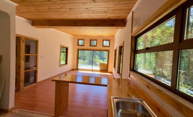 Casa en Parcela, Completamente Nueva, A 5 Minutos de Comercio - Pucón