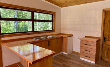 Casa en Parcela, Completamente Nueva, A 5 Minutos de Comercio - Pucón