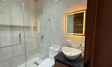 CASA EN VENTA EN VALLE IMPERIAL