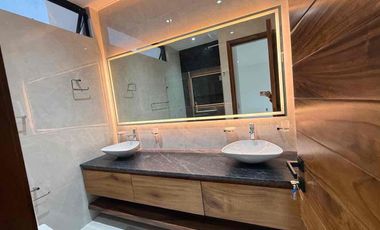 CASA EN VENTA EN VALLE IMPERIAL