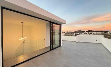 CASA EN VENTA EN VALLE IMPERIAL