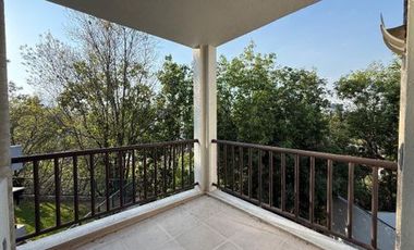 CASA EN VENTA EN LOMAS DE LA HERRADURA