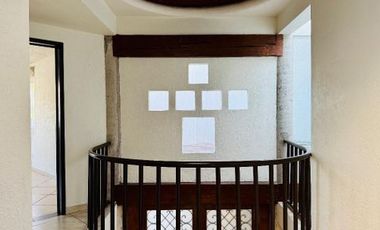 CASA EN VENTA EN LOMAS DE LA HERRADURA