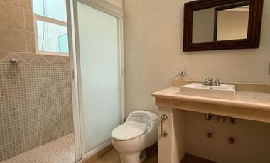 CASA EN VENTA EN LOMAS DE LA HERRADURA