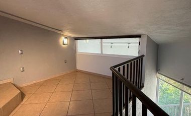 CASA EN VENTA EN LOMAS DE LA HERRADURA