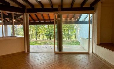 CASA EN VENTA EN LOMAS DE LA HERRADURA