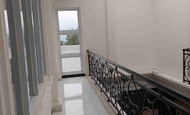 TURUN HARGA..MURAH Rumah American Clasik modern  FULL FURNISH Nagreg SIAP hunni