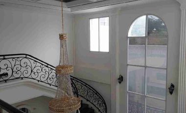 TURUN HARGA..MURAH Rumah American Clasik modern  FULL FURNISH Nagreg SIAP hunni