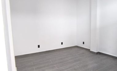 OFICINA EN RENTA RECIEN REMODELADA