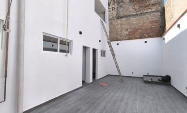 OFICINA EN RENTA RECIEN REMODELADA