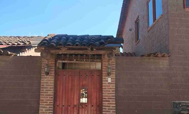 Casa es esquina | Juanacatlán, Tapalpa