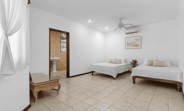Casa en Venta en Puerto Vallarta con Potencial de Desarrollo – El Calvario, Pitillal