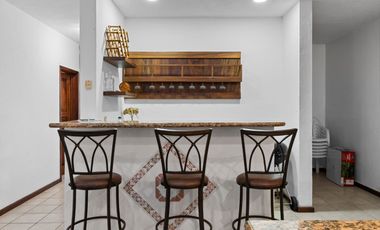 Casa en Venta en Puerto Vallarta con Potencial de Desarrollo – El Calvario, Pitillal