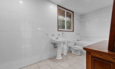 Casa en Venta en Puerto Vallarta con Potencial de Desarrollo – El Calvario, Pitillal