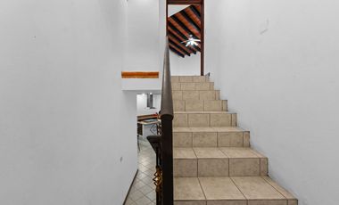 Casa en Venta en Puerto Vallarta con Potencial de Desarrollo – El Calvario, Pitillal