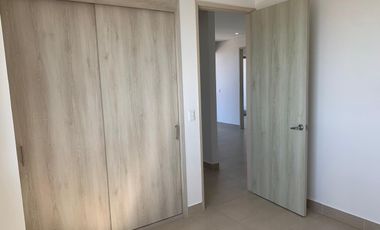 ARRIENDO APARTAMENTO PUNTA ROCA