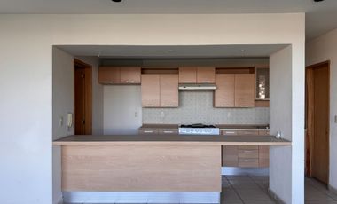 OFICINAS EN RENTA ZONA NORTE LEON GTO SOBRE BLV.CAMPESTRE A UNA CALLE DE UNIVERSIDAD LA SALLE