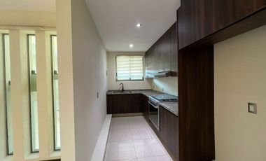 Departamento Nuevo en Renta – Excelente Ubicación  entre Amalia Solórzano y Vistabella, en una zona de gran plusvalía y fácil acceso.