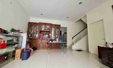 Dijual sgt murah rumah sudah renov di Residence One-Bsd City(SHM)
