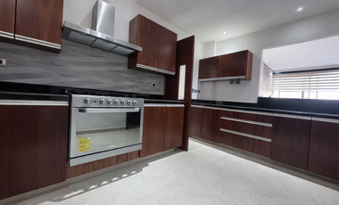 Departamento en renta semiamueblado en La Loma Grand View, Lomas de Angelópolis 2 | 140 m² | 2 recámaras