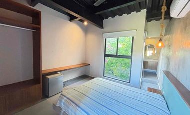 Renta de Estudio Amueblado con Alberca– 2do Nivel Sobre Av. Fonatur, a pasos de Av. Huayacán