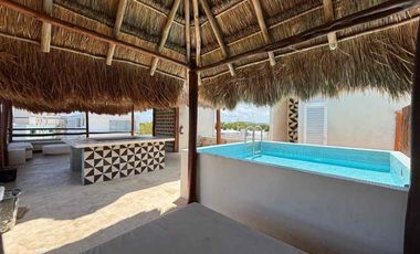 Renta de Estudio Amueblado con Alberca– 2do Nivel Sobre Av. Fonatur, a pasos de Av. Huayacán