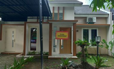 Well Maintained Home in a Prime Location, Close to Public Facilities