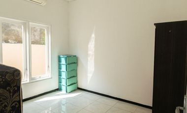 Well Maintained Home in a Prime Location, Close to Public Facilities