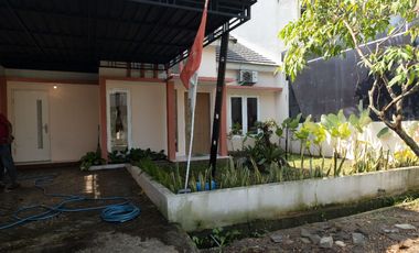 Well Maintained Home in a Prime Location, Close to Public Facilities