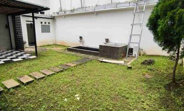 Disewa rumah taman radio dalam, cocok untuk kantor atau hunian

Luas tanah: 350m
Luas bangunan: 300m
Bangunan: 1 lantai
Kamar tidur: 2 + 2 (art)
Kamar mandi: 2+1 (art)
Listrik: 16.000 watt
Garasi + carpot: 1+1
Dijalan depan bisa parkir 2 mobil

Harga sewa: 270jt/th
Minimal sewa 1 thn

Lokasi strategis: 
-berada di dalam komplek taman radio dalam, row jalan lebar.