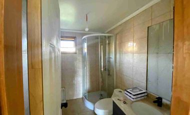 Parcela y Casa con Recepción final. Ideal para C. Hipotecario. Bellísima construcción con excelente estándares. En el campo a pocos minutos de la ciudad.