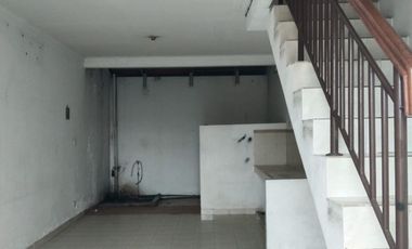DISEWAKAN CEPAT RUMAH DI MUTIARA TAMAN PALEM