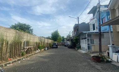 DISEWAKAN CEPAT RUMAH DI MUTIARA TAMAN PALEM