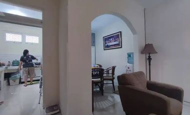murah banget Rumah siap huni di kawasan strategis Cibabat, lingkungan aman dan nyaman, dekat berbagai fasilitas umum.