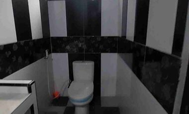 disewa rumah hook di jalan utama 2 lt kt 3+2 hadap utara barat