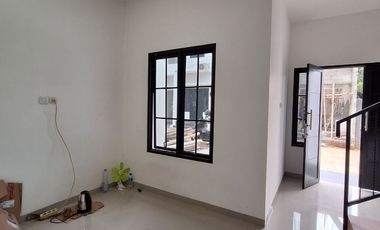 806 Project Terbaru 2 Lt. Lokasi Strategis di Kalisari, Pasar Rebo - Jakarta Timur