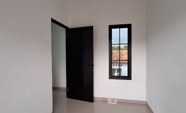 806 Project Terbaru 2 Lt. Lokasi Strategis di Kalisari, Pasar Rebo - Jakarta Timur