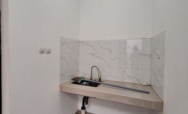 806 Project Terbaru 2 Lt. Lokasi Strategis di Kalisari, Pasar Rebo - Jakarta Timur