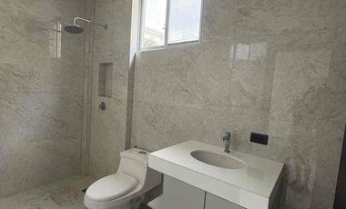 Departamento en Alquiler en Santa Cecilia, Ceibos