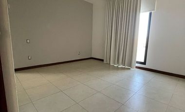 Renta en la Campiña recien remodelada