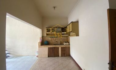 Rumah Siap Huni Pinggir Jalan Aspal Congcat Sleman – Strategis Cocok untuk Hunian & Usaha!