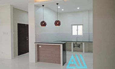 San Lorenzo Village Makati Duplexes for Sale