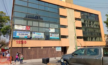OFICINA EN VENTA EN TLALPAN, EXCELENTE UBICACIÓN ENTRE METRO NATIVITAS Y METRO PORTALES