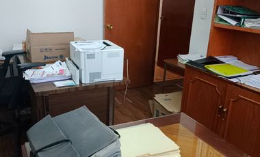 OFICINA EN VENTA EN TLALPAN, EXCELENTE UBICACIÓN ENTRE METRO NATIVITAS Y METRO PORTALES