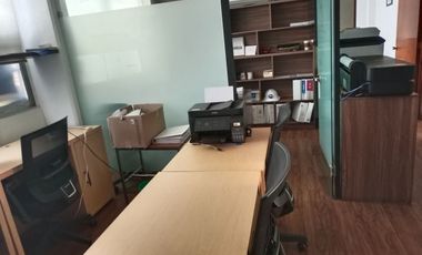 OFICINA EN VENTA EN TLALPAN, EXCELENTE UBICACIÓN ENTRE METRO NATIVITAS Y METRO PORTALES