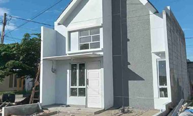 Dijual rumah baru 2 lantai 2 kamar tidur lokasi di cinangka pondok cabe Jawa Barat