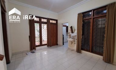 RUMAH DIJUAL ATAU DISEWAKAN DI JOGJA DEKAT KAMPUS UGM DAN MONUMEN YOGYA KEMBALI