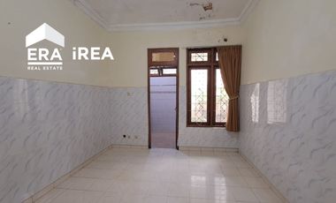 RUMAH DIJUAL ATAU DISEWAKAN DI JOGJA DEKAT KAMPUS UGM DAN MONUMEN YOGYA KEMBALI